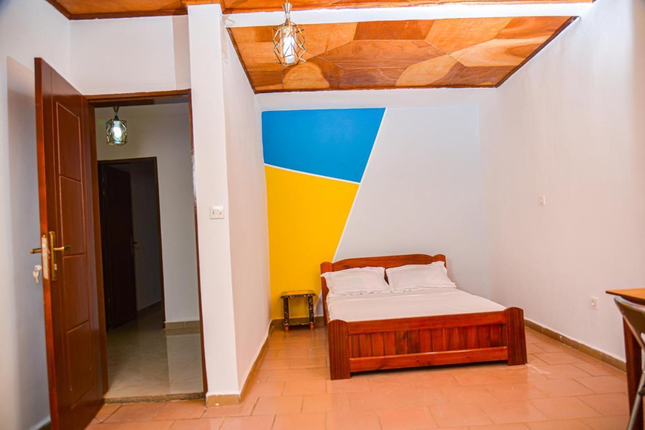 Appartement Meuble 2 Chambres Avec Salle De Bain - 1 Salon - 1E Cuisine - La Concorde - Quartier Nkomkana Yaoundé Exteriér fotografie