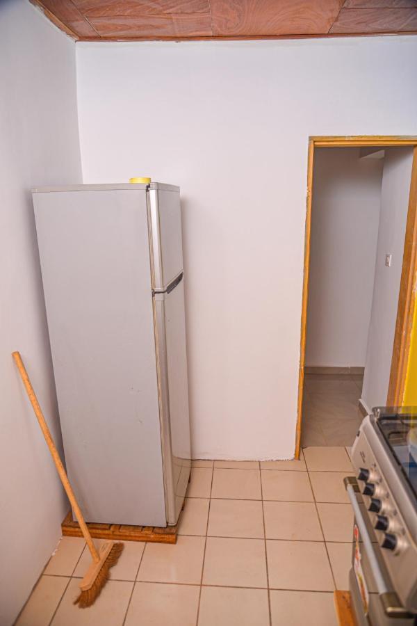 Appartement Meuble 2 Chambres Avec Salle De Bain - 1 Salon - 1E Cuisine - La Concorde - Quartier Nkomkana Yaoundé Exteriér fotografie